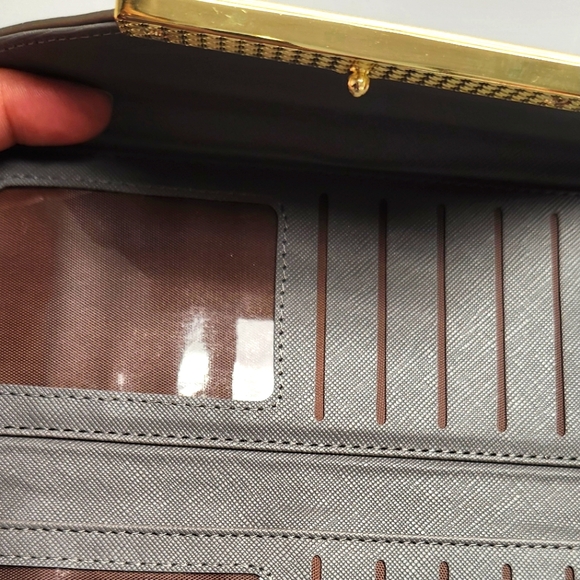 Pewter Wristlet Wallet Cardholder - Picture 5 of 8